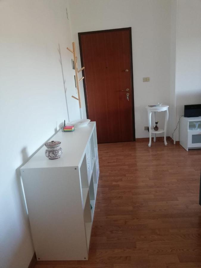Nino E Issi Apartment ตรีเอสเต ภายนอก รูปภาพ